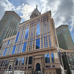 5* فندق Al Safwah Third Tower 3